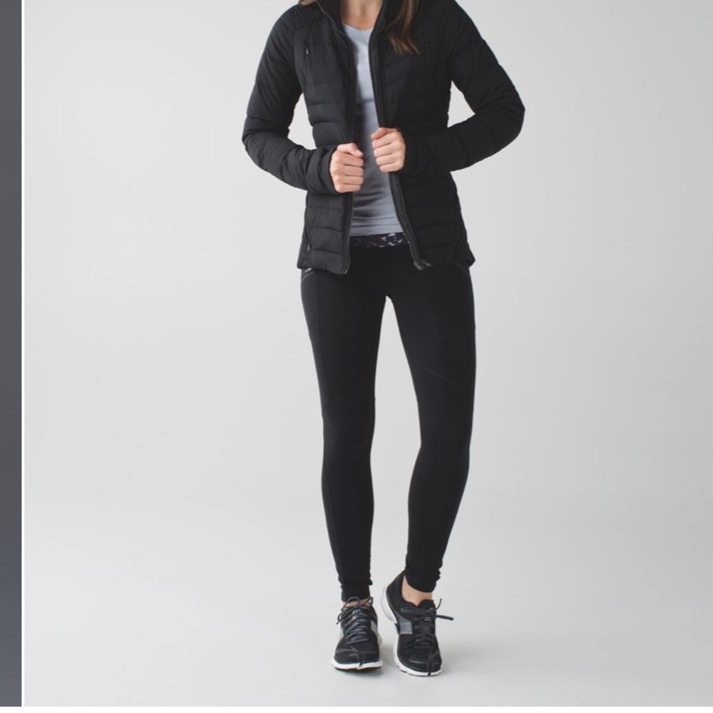 EUC Lululemon Toasty Tech Tight II size 8